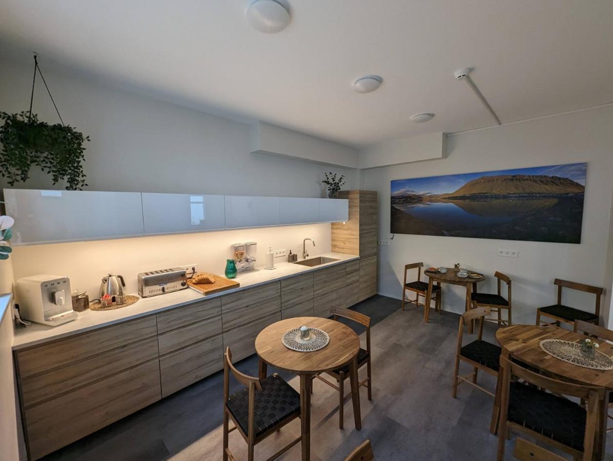 The Isafjoerthur Inn By Ourhotels Εξωτερικό φωτογραφία